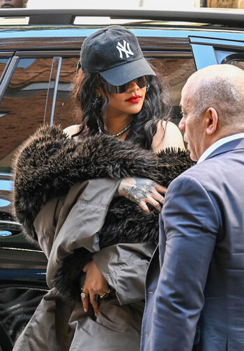 Full leaked Rihanna private onlyfans photo