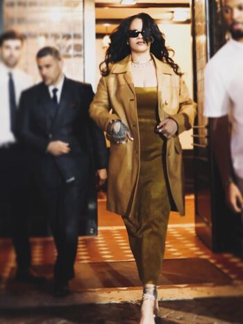 Full leaked Rihanna private onlyfans photo