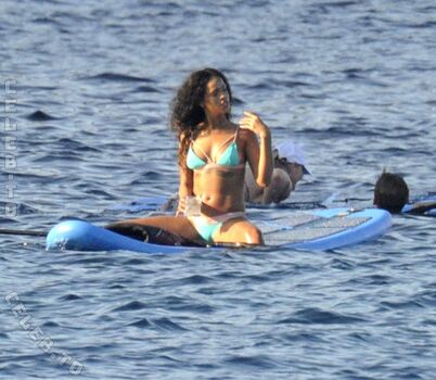 Full leaked Rihanna page private onlyfans photo