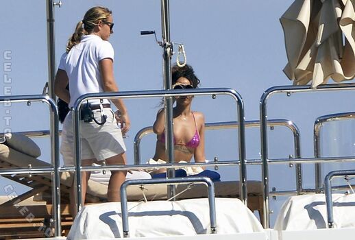 Full leaked Rihanna  page private onlyfans photo
