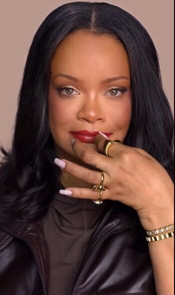 Full leaked Rihanna page private onlyfans photo