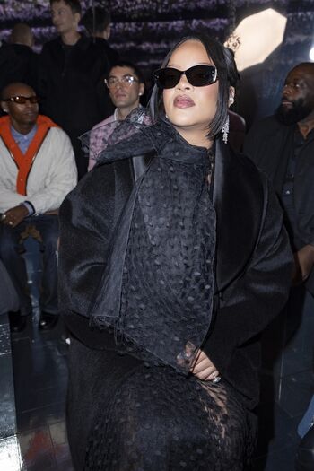 Full leaked Rihanna  page private onlyfans photo