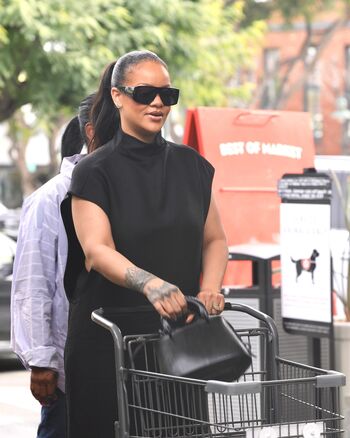 Full leaked Rihanna private onlyfans photo
