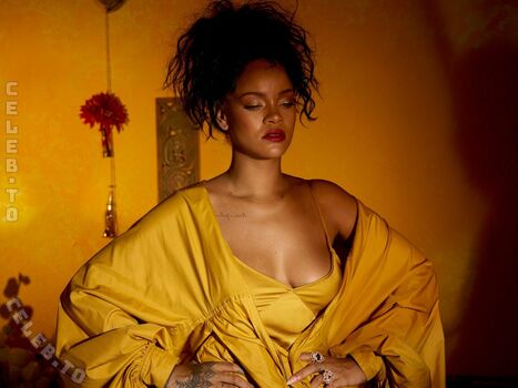 Full leaked Rihanna  page private onlyfans photo