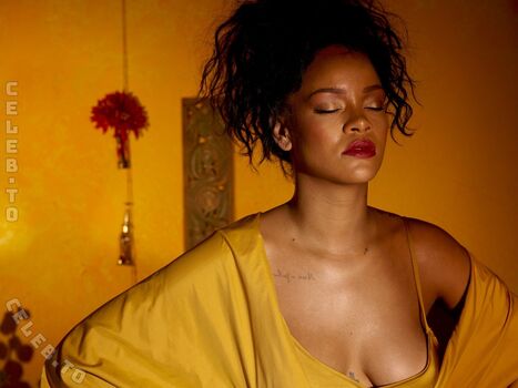 Full leaked Rihanna  page private onlyfans photo