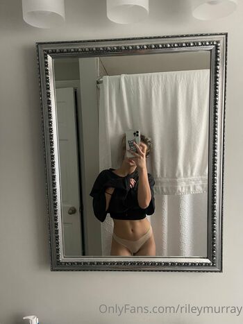 Full leaked Rileymurray private onlyfans photo