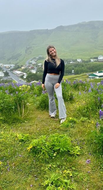 Full leaked Hannah woods/ private onlyfans photo