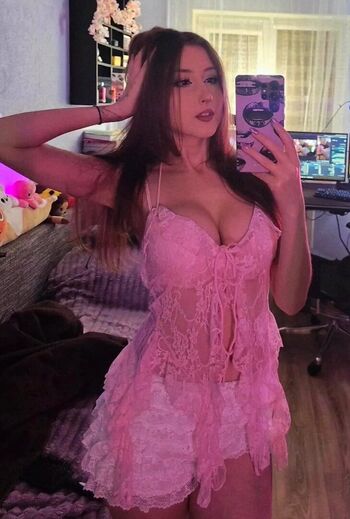 Full leaked Rineksalol private onlyfans photo