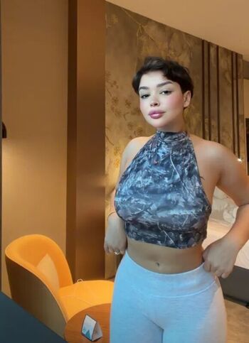 Full leaked Riribebe page private onlyfans photo