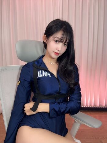 Full leaked Riribebe page private onlyfans photo