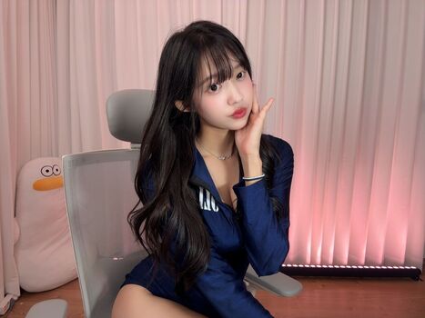 Full leaked Riribebe page private onlyfans photo