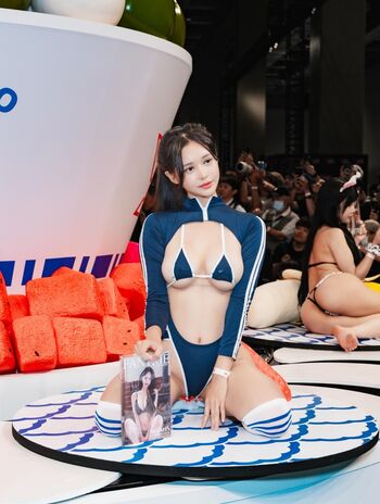 Full leaked Riribebe page private onlyfans photo