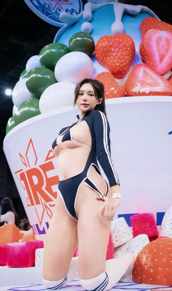 Full leaked Riribebe page private onlyfans photo