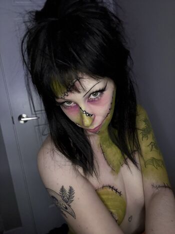Full leaked Riribebe page private onlyfans photo