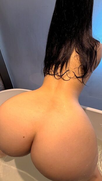 Full leaked Riribebe page private onlyfans photo