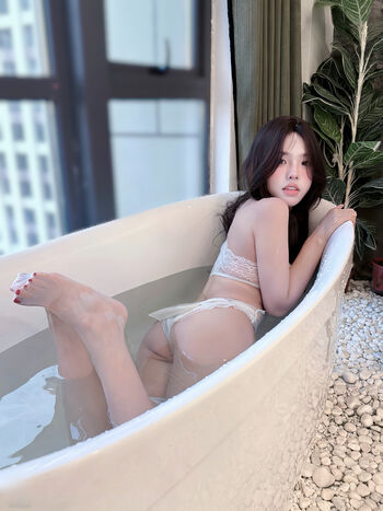 Full leaked Riribebe page private onlyfans photo