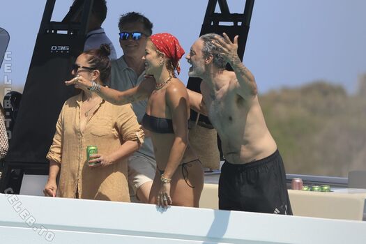 Full leaked Rita ora page private onlyfans photo