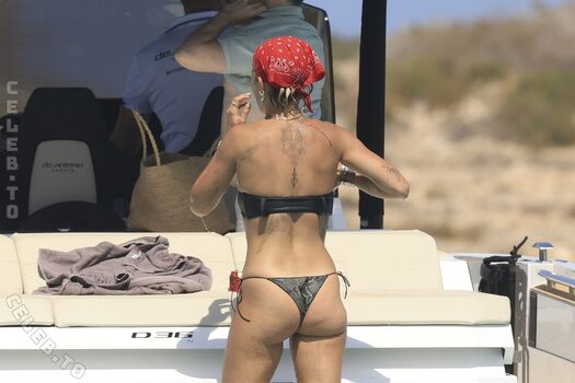 Full leaked Rita ora page private onlyfans photo