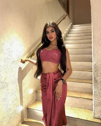 Full leaked Riva arora page private onlyfans photo