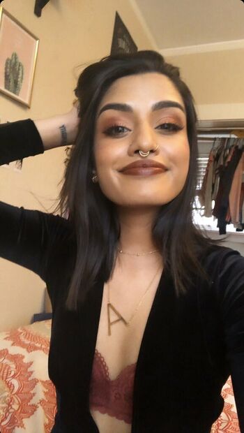 Full leaked Riyadanii private onlyfans photo