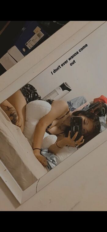 Full leaked Rizz rolled private onlyfans photo