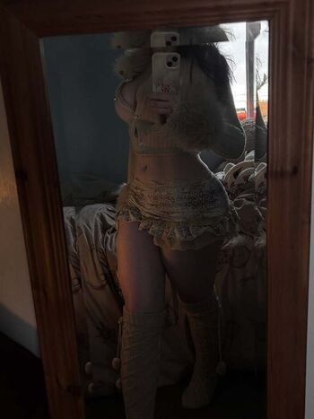 Full leaked Robyn private onlyfans photo