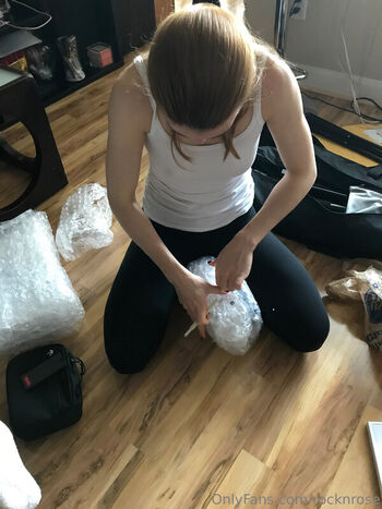 Full leaked Rocknrose page private onlyfans photo