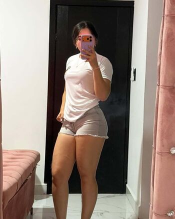 Full leaked Rodriguezjeidy private onlyfans photo