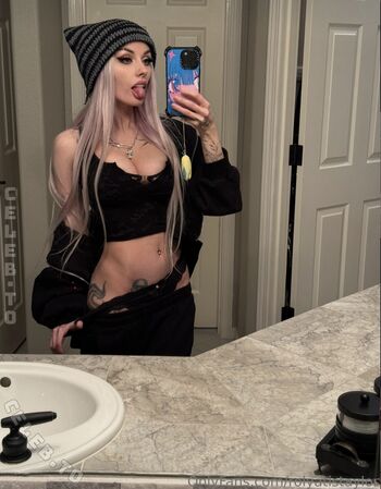 Full leaked Rolyatistaylor  page private onlyfans photo