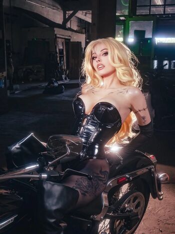Full leaked Rolyatistaylor private onlyfans photo