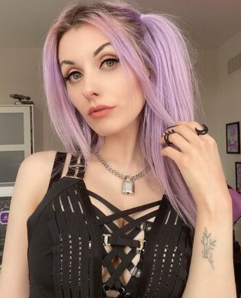 Full leaked Rolyatistaylor page private onlyfans photo