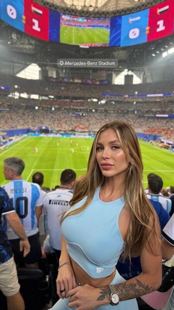 Full leaked Romina malaspina  page private onlyfans photo