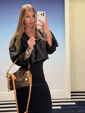 Full leaked Romina malaspina private onlyfans photo
