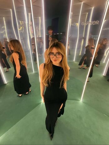 Full leaked Virgie/ private onlyfans photo