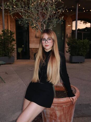 Full leaked Lilmilkybun/ private onlyfans photo