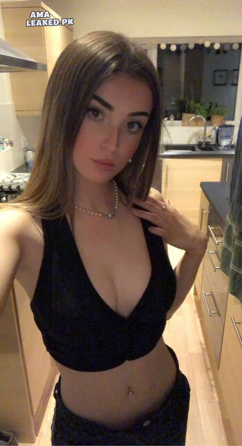 Full leaked Rosa vallis page private onlyfans photo