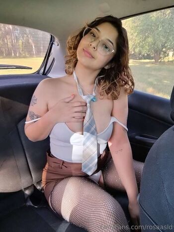 Full leaked Rosaasld private onlyfans photo