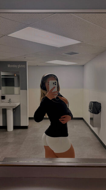 Full leaked Rosalie plante private onlyfans photo