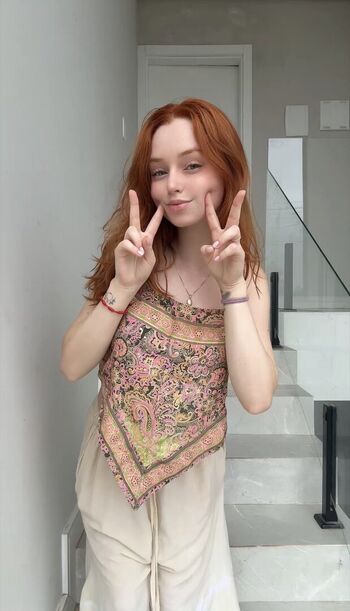 Full leaked Rosalie reds private onlyfans photo