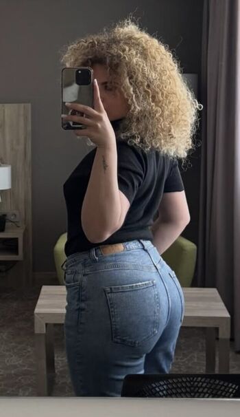 Full leaked Rosanna buonfiglio private onlyfans photo