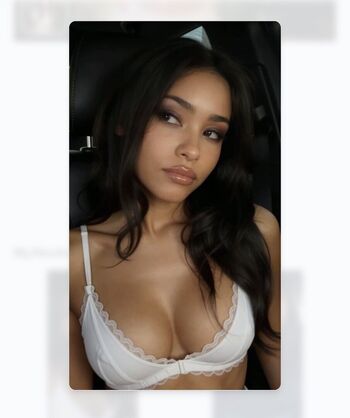 Full leaked Rosaria french private onlyfans photo