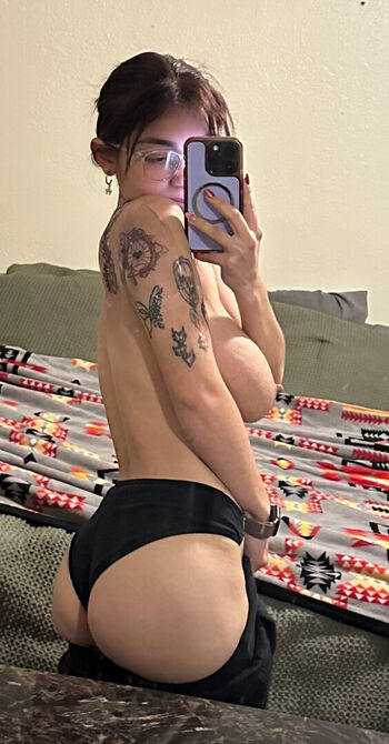 Full leaked Rose w page private onlyfans photo