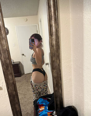 Full leaked Rose w page private onlyfans photo