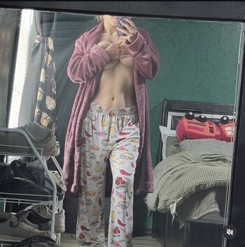rose.w2913