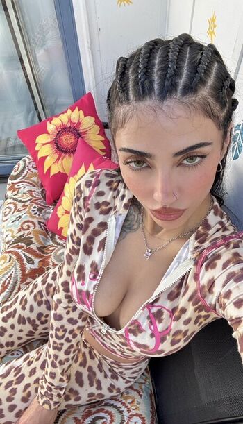 Rose Zara