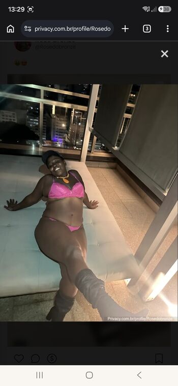 Full leaked Rosebronze private onlyfans photo