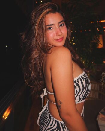 Full leaked Roshni walia page private onlyfans photo