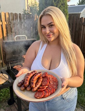 Full leaked Rosiccaa private onlyfans photo