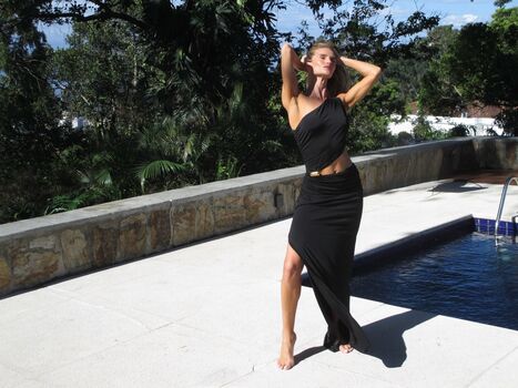 Rosie Huntington-Whiteley