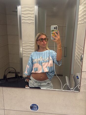 Full leaked Rosie mcclelland page private onlyfans photo